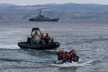 Pencari Suaka Sebut Petugas Yunani Ikat Tangan Mereka Lalu Lemparkan Mereka Ke Laut
